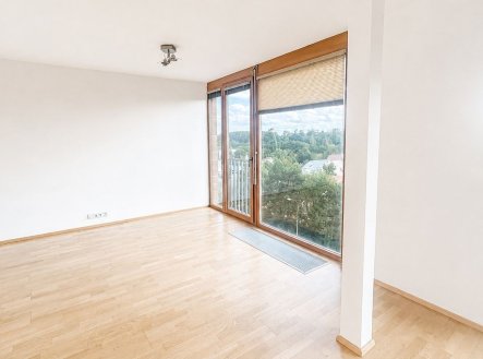 Pronájem bytu, garsoniéra, 37 m²