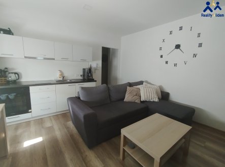 Pronájem bytu, 2+kk, 44 m²