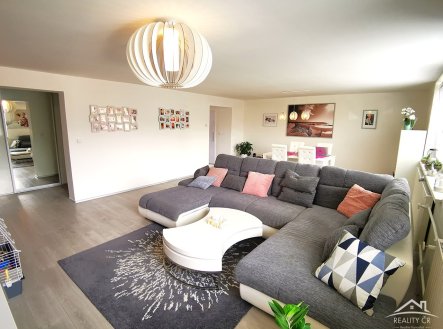 Prodej domu/vily, 328 m²