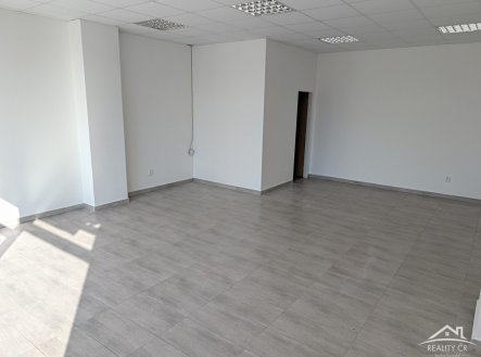 Pronájem obchodní prostory, 43 m²
