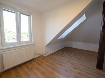 Pronájem bytu, 1+1, 33 m²