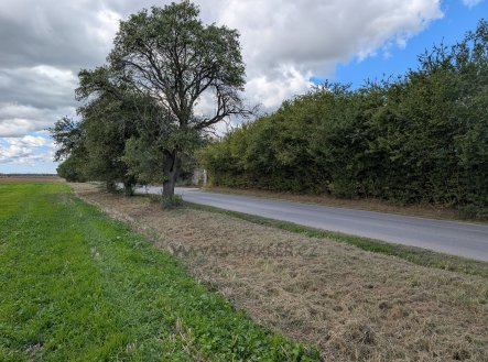 Prodej pozemku pro komerční výstavbu, 3 825 m²