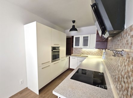 Pronájem bytu, 2+kk, 70 m²