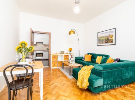 Pronájem bytu, 2+1, 61 m²