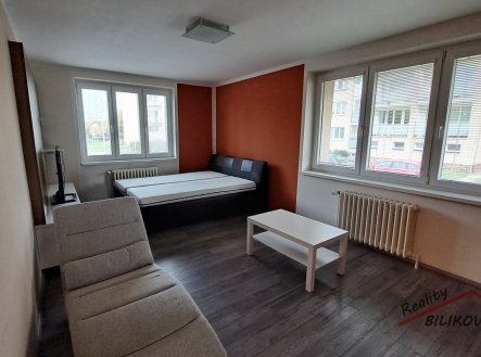 Pronájem bytu, 1+1, 42 m²