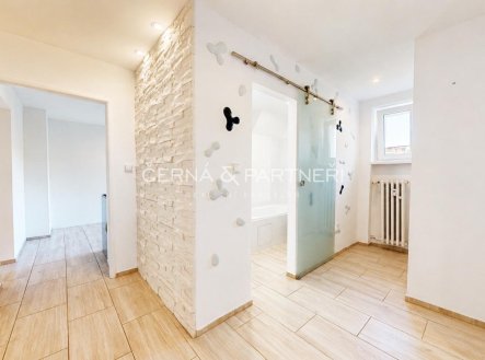 Prodej bytu, 2+1, 64,3 m²