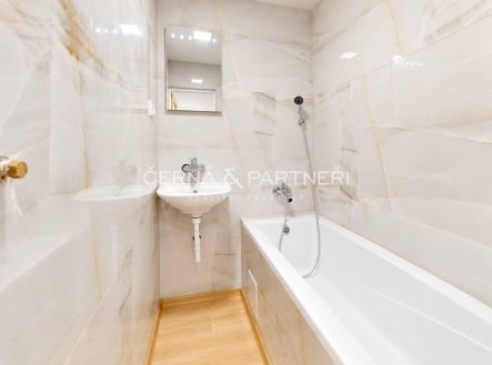 Pronájem bytu, 2+1, 60 m²