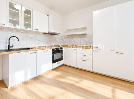 Pronájem bytu, 2+1, 60 m²
