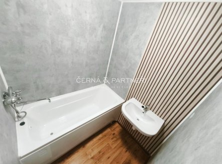 Pronájem bytu, 4+1, 84,7 m²