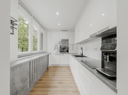 Prodej bytu, 4+1, 79 m²