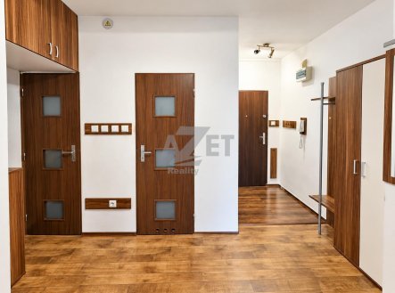 Pronájem bytu, 3+kk, 67 m²