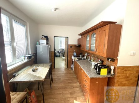 Pronájem bytu, 3+1, 60 m²