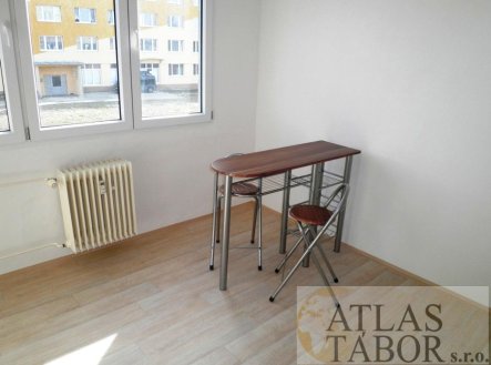 Pronájem bytu, 1+1, 40 m²