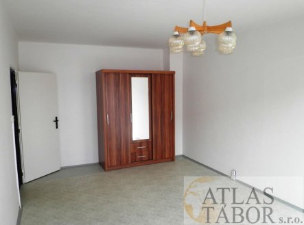 Pronájem bytu, 1+1, 40 m²