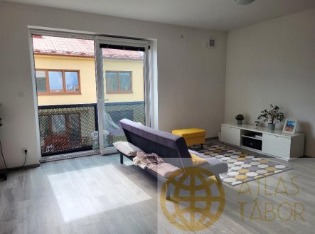 Pronájem bytu, 2+kk, 53 m²