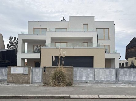 Prodej domu/vily, 632 m²