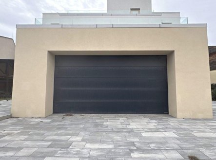 Prodej domu/vily, 632 m²
