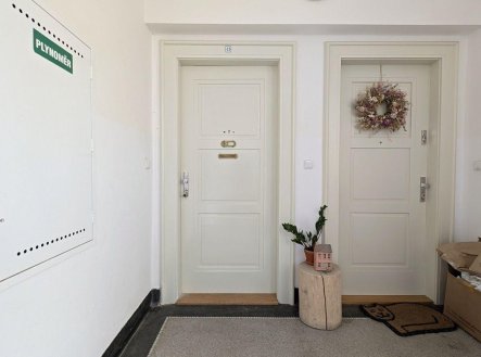 Pronájem bytu, 2+kk, 75 m²