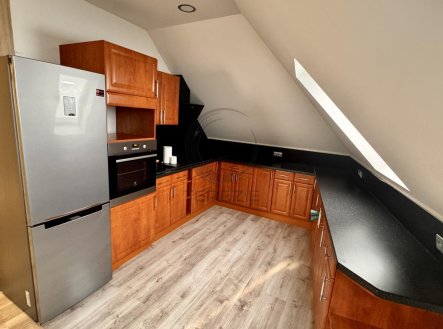 Pronájem bytu, 2+1, 81 m²