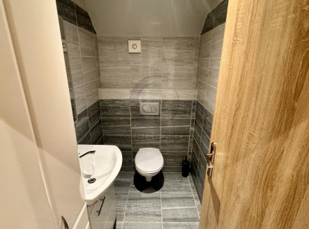 Pronájem bytu, 2+1, 81 m²