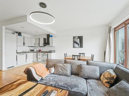 Pronájem bytu, 2+kk, 65 m²