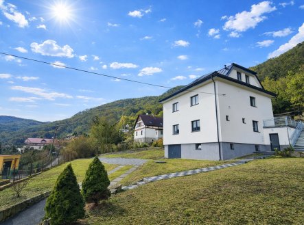 Prodej domu/vily, 272 m² obrázek