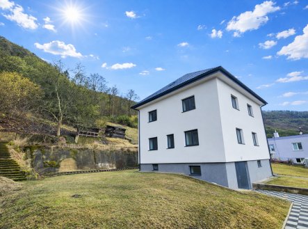 Prodej domu/vily, 272 m²