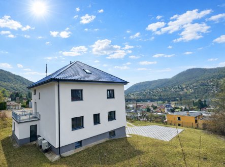 Prodej domu/vily, 272 m²