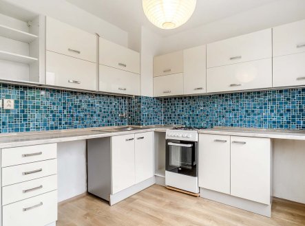 Pronájem bytu, 2+1, 60 m²
