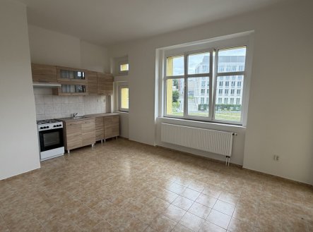 Pronájem bytu, 2+1, 75 m²