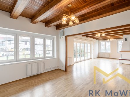 Pronájem domu/vily, 350 m²