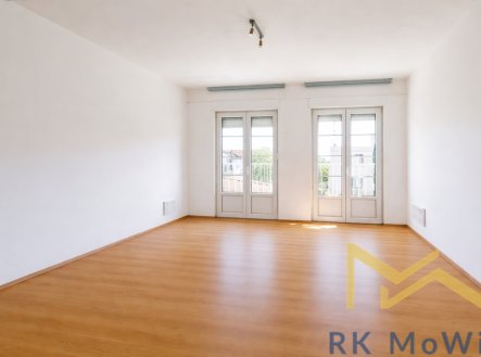 Pronájem domu/vily, 365 m²
