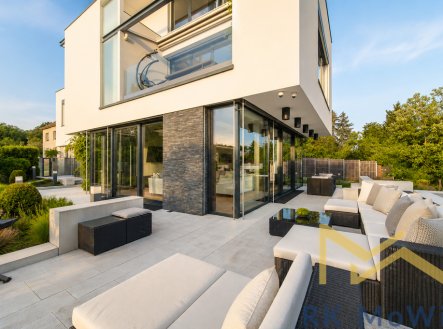 Prodej domu/vily, 830 m²