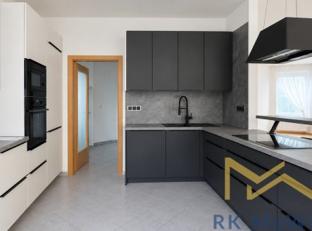 1.png | Pronájem - dům/vila, 336 m²