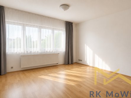 Pronájem domu/vily, 350 m²