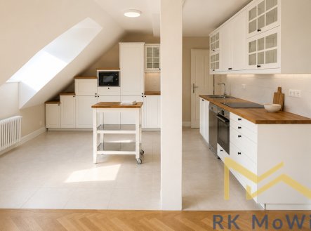Pronájem bytu, 4+kk, 155 m²