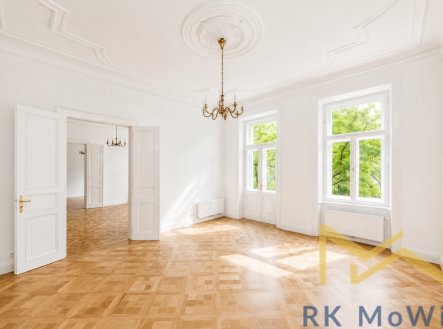 Pronájem kanceláře, 255 m²