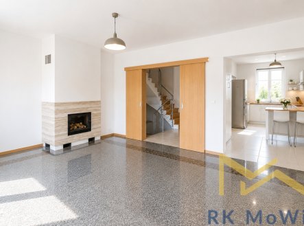 Pronájem domu/vily, 300 m²