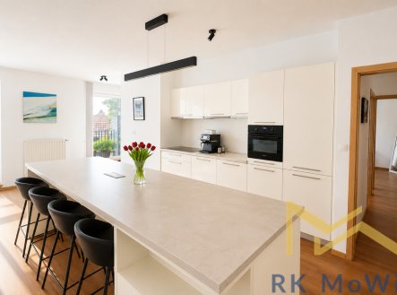 Pronájem bytu, 3+kk, 108 m²