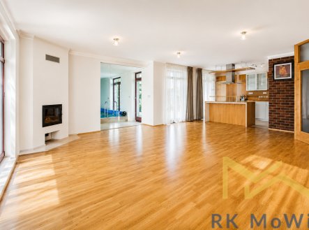 f844426c-95a9-446a-af63-fd260afb2fa5.png | Pronájem - dům/vila, 350 m²