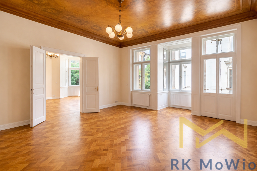 elegant-apartment-with-ornate-ceiling.png