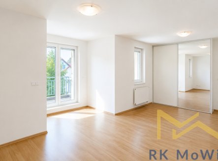 Pronájem domu/vily, 350 m²