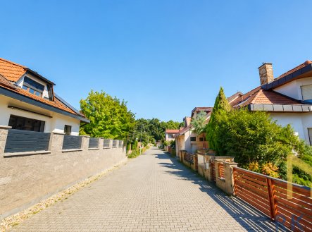 Pronájem domu/vily, 450 m²