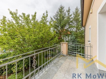 Pronájem domu/vily, 413 m²