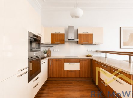 Pronájem bytu, 4+1, 154 m²