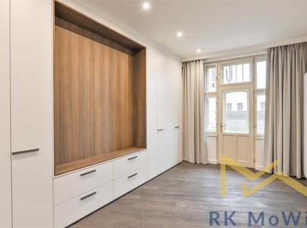 Pronájem bytu, 4+kk, 167 m²