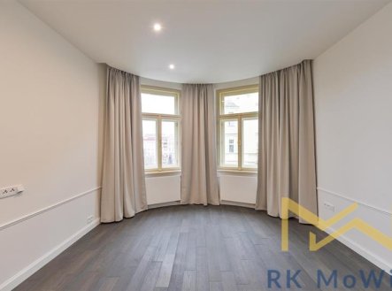 Pronájem bytu, 4+kk, 167 m²