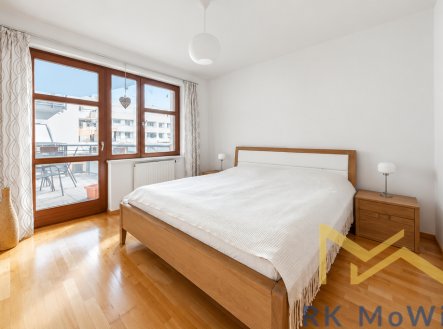 Pronájem bytu, 2+kk, 66 m²