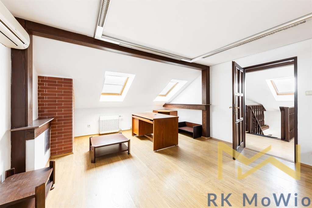 slepa-12-hdr.jpg