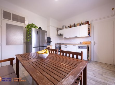 Pronájem bytu, 3+1, 77 m²